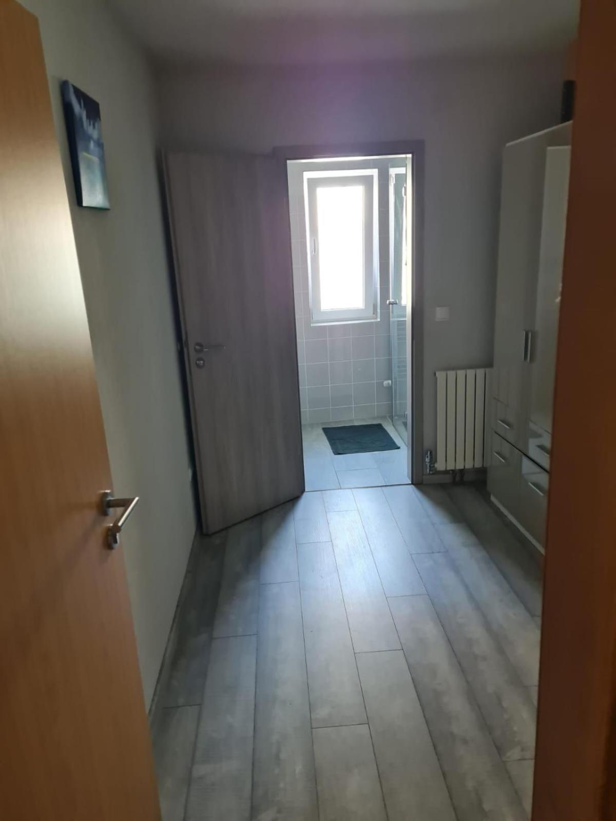 שונדורף Gaestehaus Giannikis מראה חיצוני תמונה