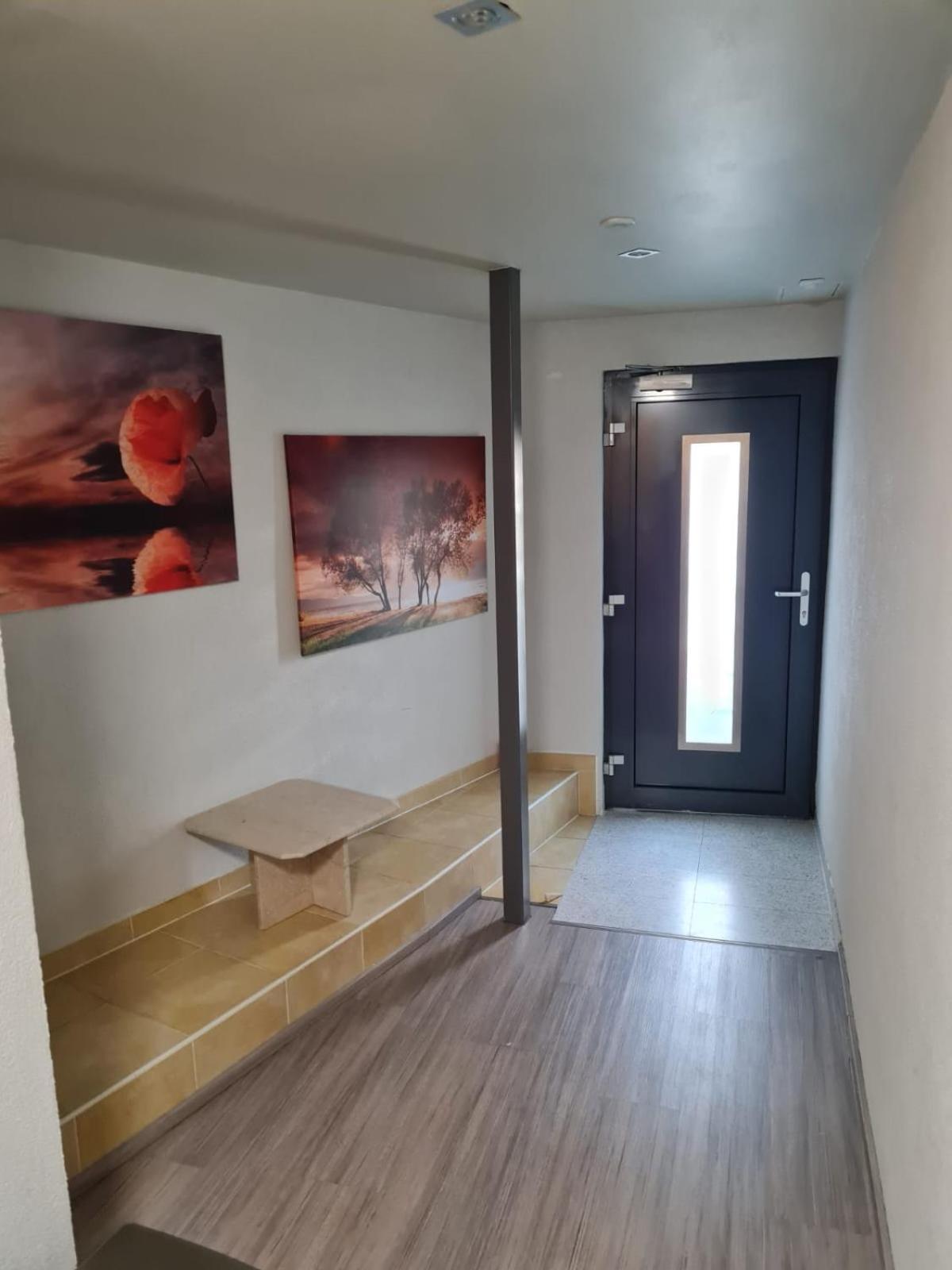 שונדורף Gaestehaus Giannikis מראה חיצוני תמונה