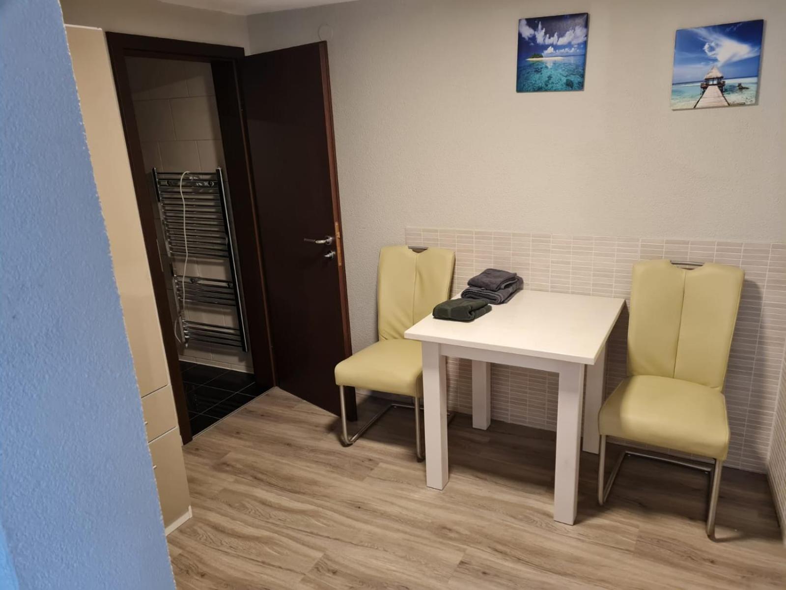 שונדורף Gaestehaus Giannikis מראה חיצוני תמונה